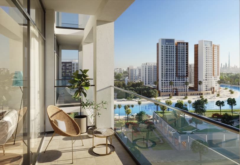Riviera 65 image 2