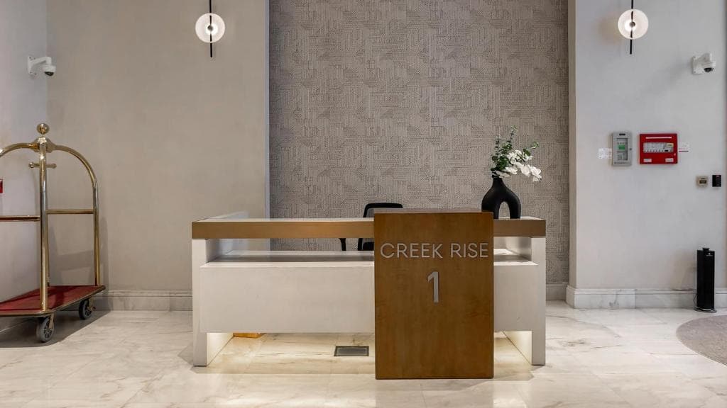 Creek Rise Tower 1 image 8