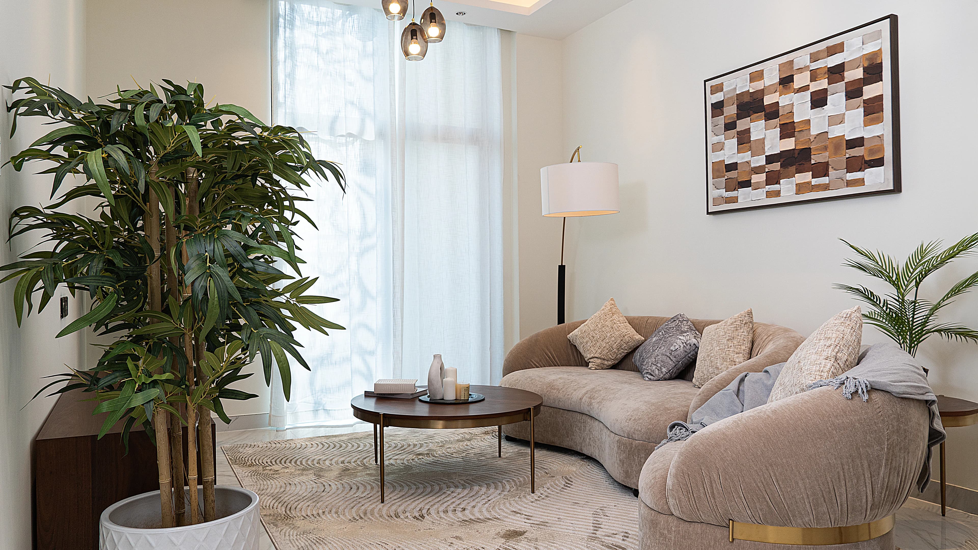 RR Residence image 8