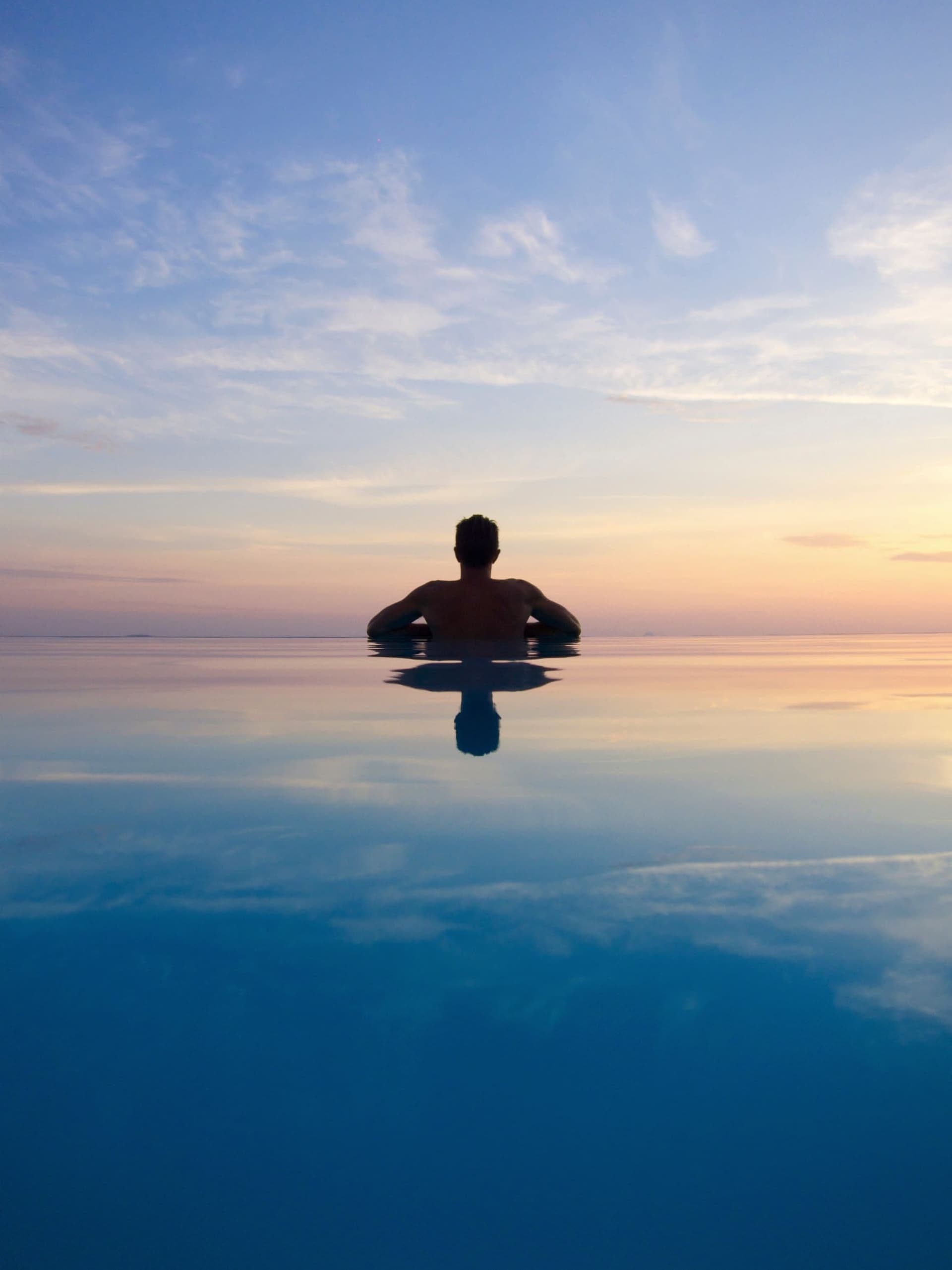 330 Riverside Crescent amenity Infinity Pool in Sobha Hartland 2, Dubai, by Sobha