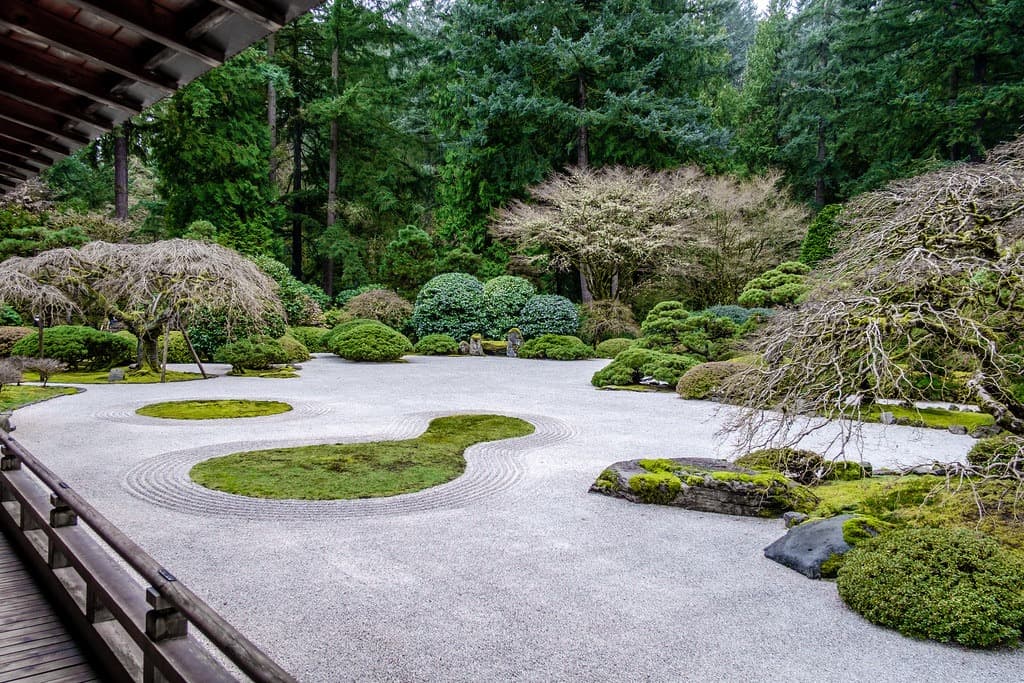Al Hamra Waterfront amenity Parks - Al Jazeera Al Hamra, Dubai - by Al Hamra