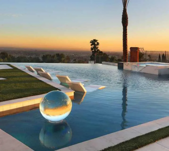 Anta MediSpa Villas Resort amenity Infinity Swimming Pool - Bali, Dubai - by ANTA Group Development