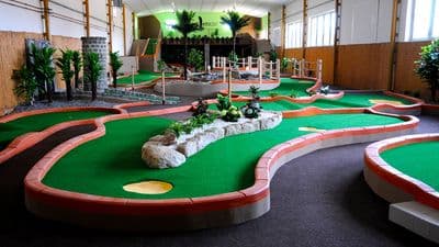 Bayz 102 amenity Mini Golf Zone - Business Bay, Dubai - by Danube