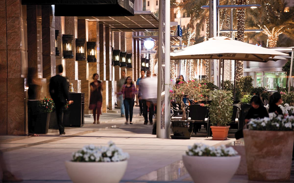 BLVD Crescent amenity Restaurants And Cafes in Downtown Dubai, Dubai, by Emaar