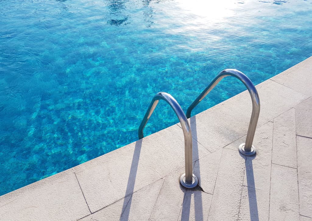 BLVD Heights amenity Infinity Pool in Downtown Dubai, Dubai, by Emaar