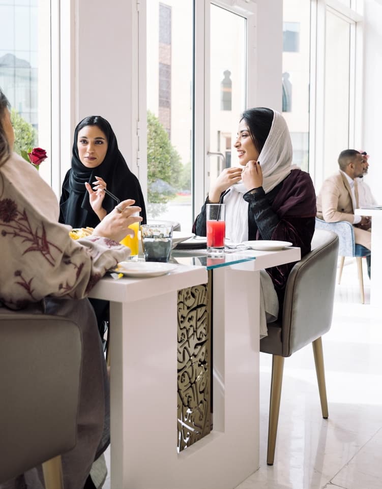 Clearpoint amenity Retail & Dining Options - Mina Rashid, Dubai - by Emaar