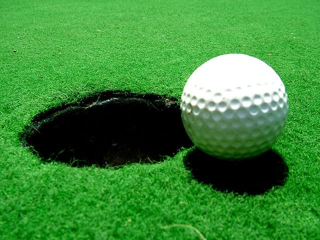 Coastal Haven amenity Miniature Golf Court - Dubai Islands, Dubai - by Prestige One Developments