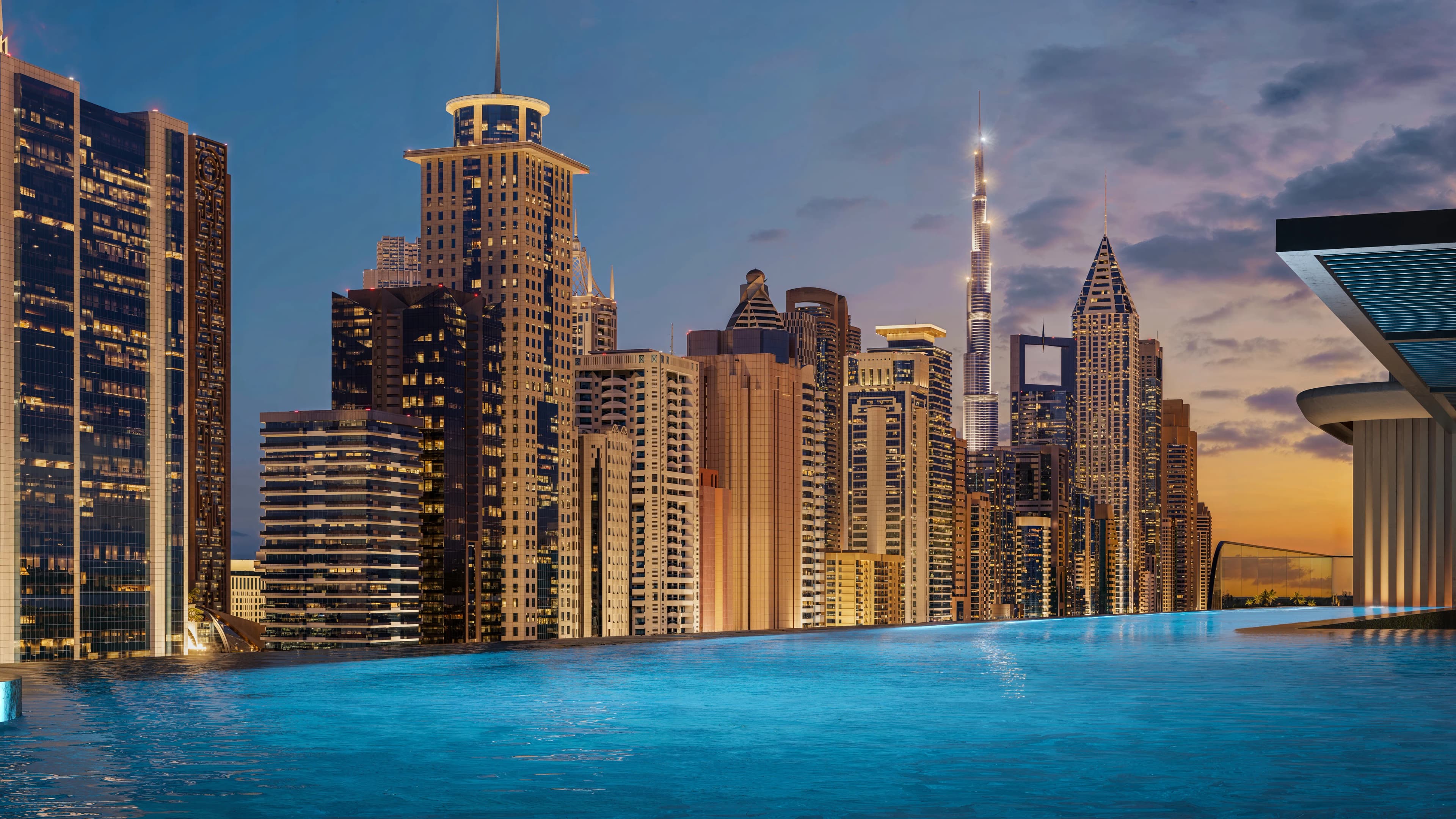 Elmora amenity Infinity Pool - Al Satwa, Dubai - by Neoterra Real Estate Development L.L.C