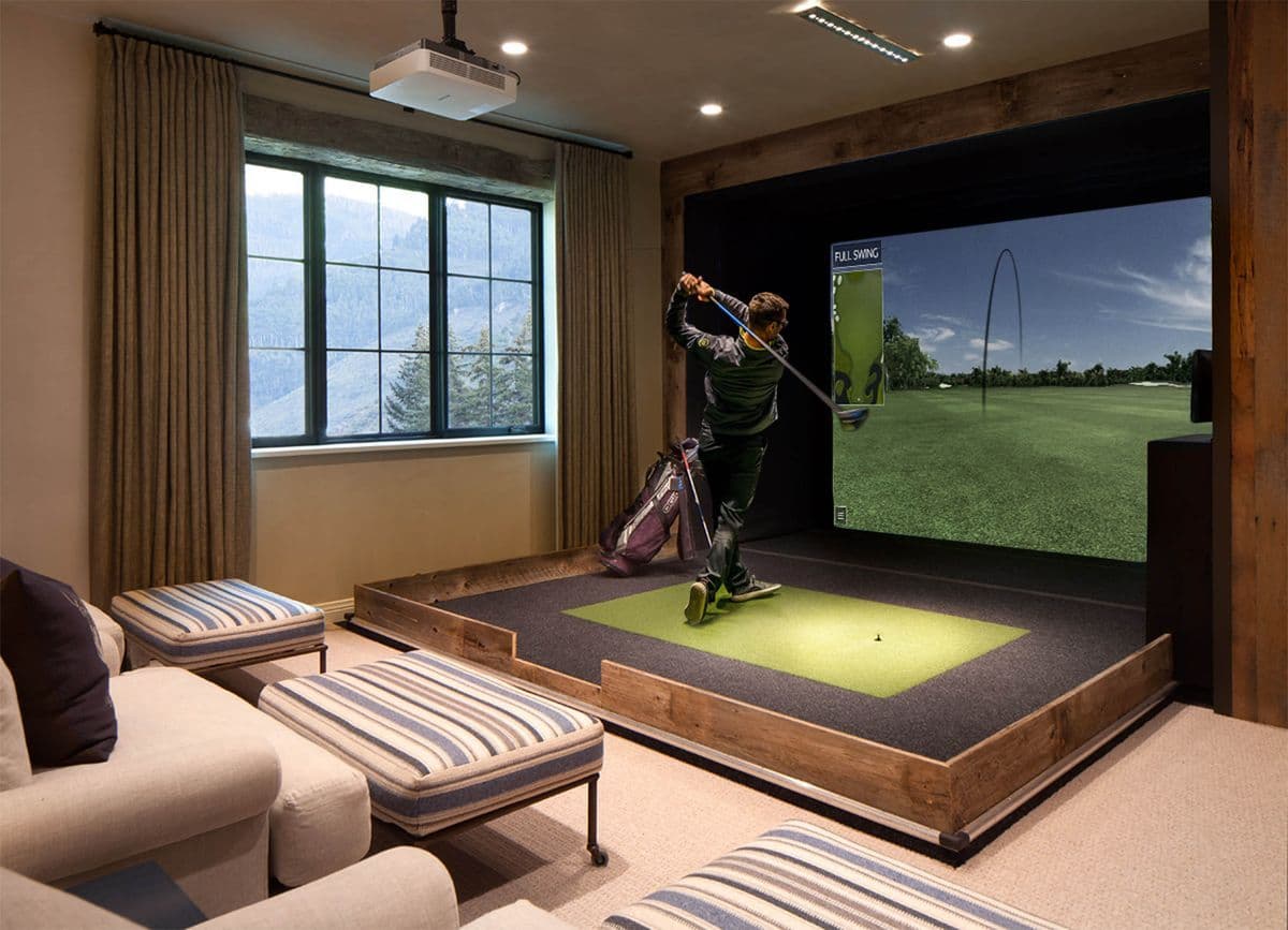Fairmont Residences Solara Tower amenity Golf Simulator - Downtown Dubai, Dubai - by SOL Properties