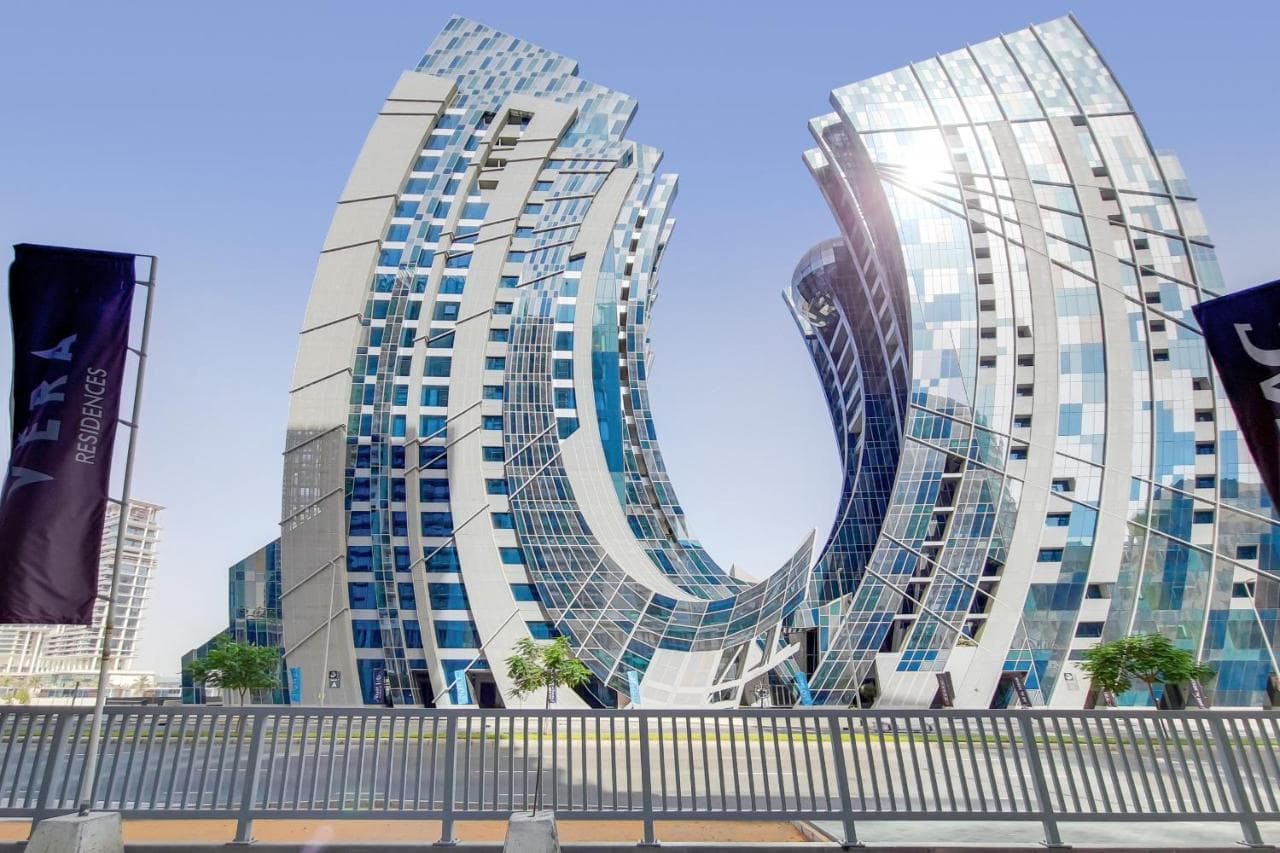 J One Tower A exterior view - Business Bay, Dubai - by Durar Group