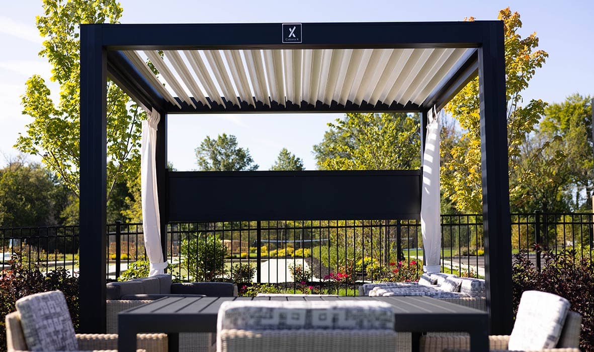 Marlin 2 amenity Shaded Seating Areas - Abu Dhabi, Dubai - by Reportage Properties