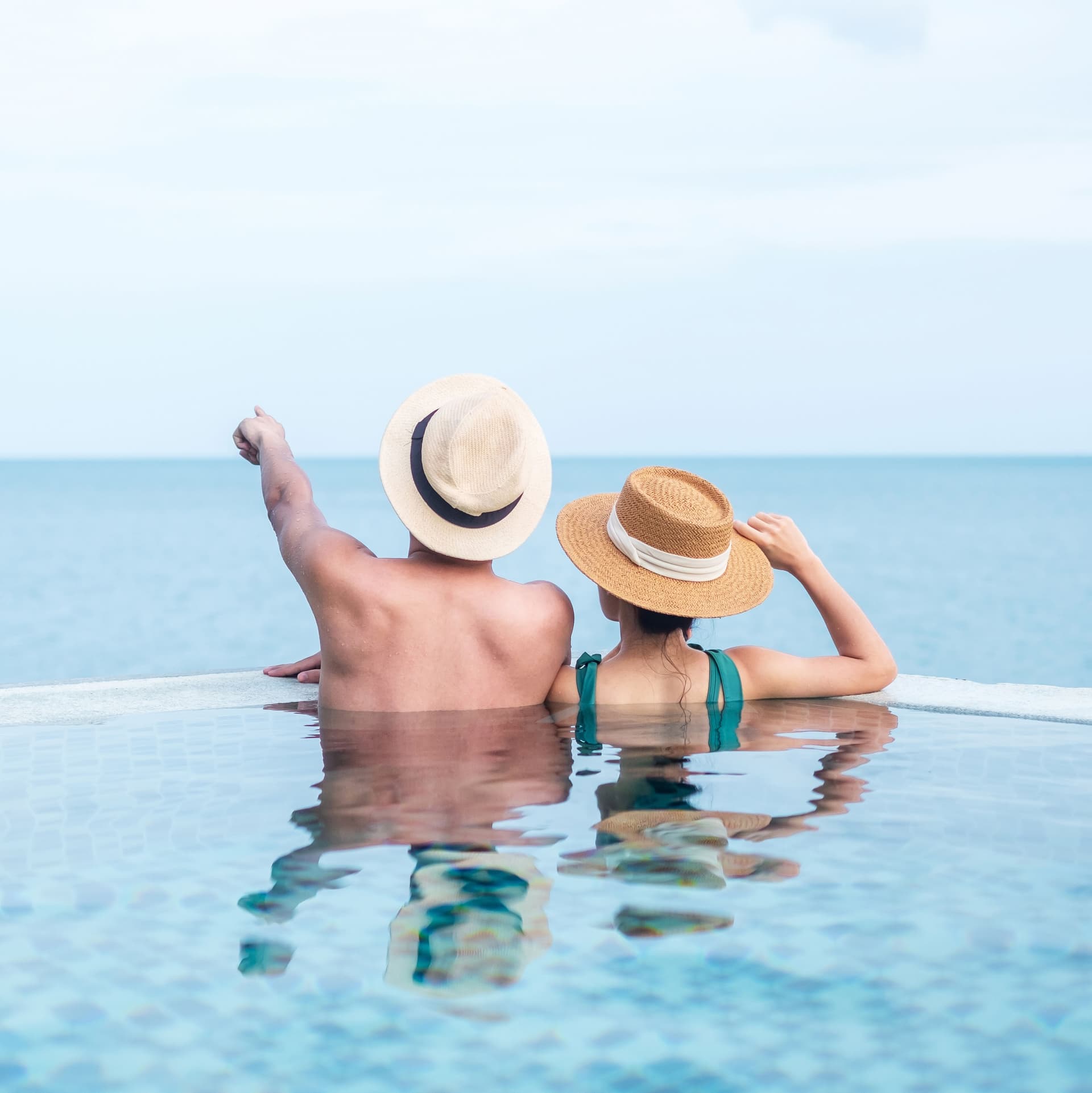 Marlin Reportage amenity Large Swimming Pool in Abu Dhabi, by Reportage Properties