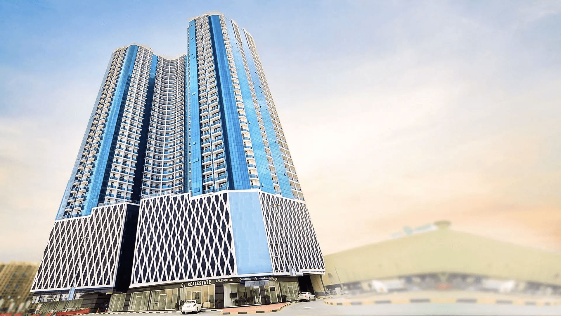 Oasis Towers 1 and 2 exterior view - Al Rashidiya 1, Dubai - by GJ Properties