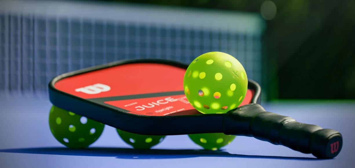 Octa Isle Interiors by Missoni amenity Pickleball - Dubai Islands, Dubai - by OCTA Development