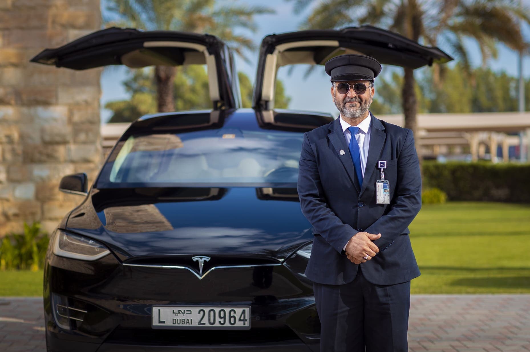 One Crescent Palm amenity Dedicated Chauffeur Service in Palm Jumeirah, Dubai, by AHS Properties