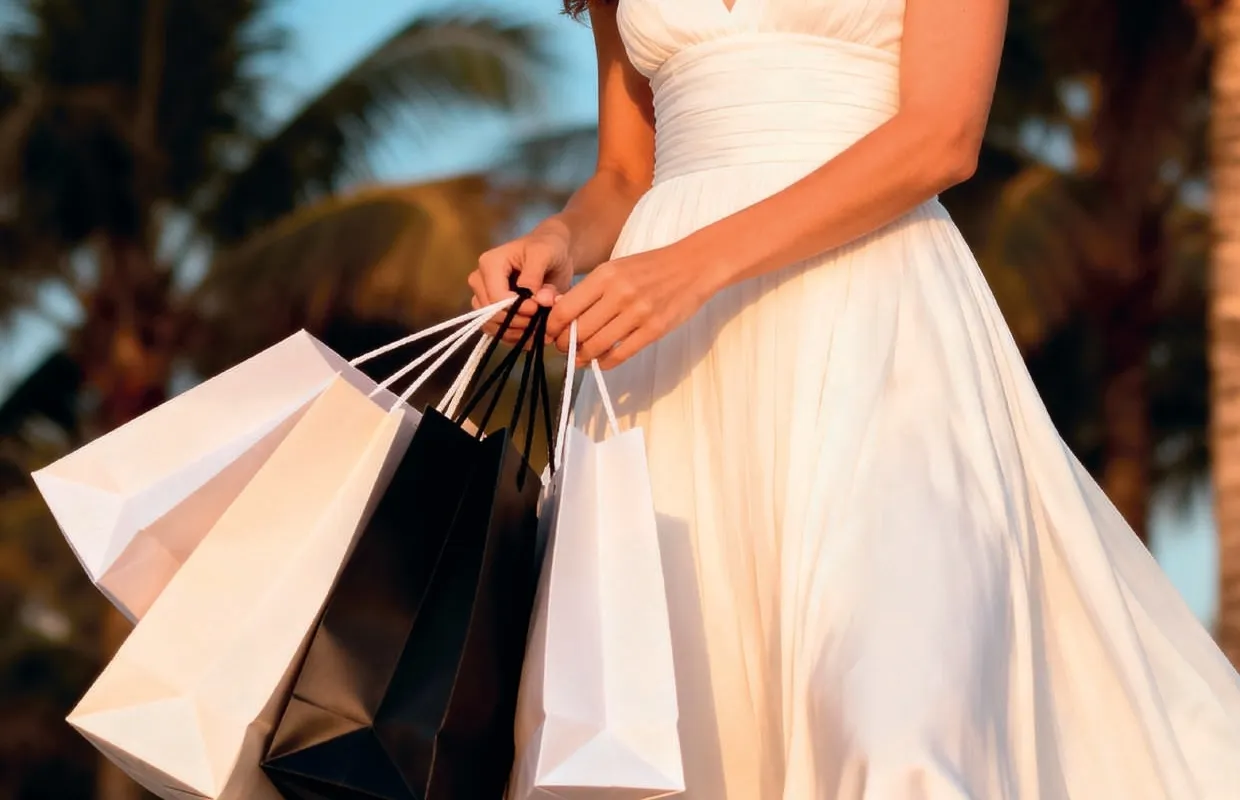Royal Yacht Club Residence amenity Retail Stores - Dubai Islands, Dubai - by Azimuth Development