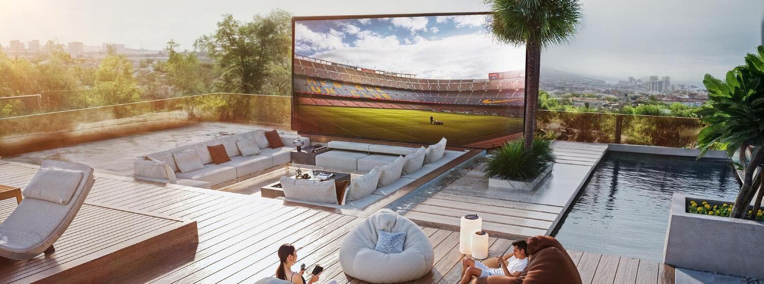 Saddlewood Park amenity Floating Cinema - Meydan (Nad Al Sheba 1), Dubai - by MAK Developers