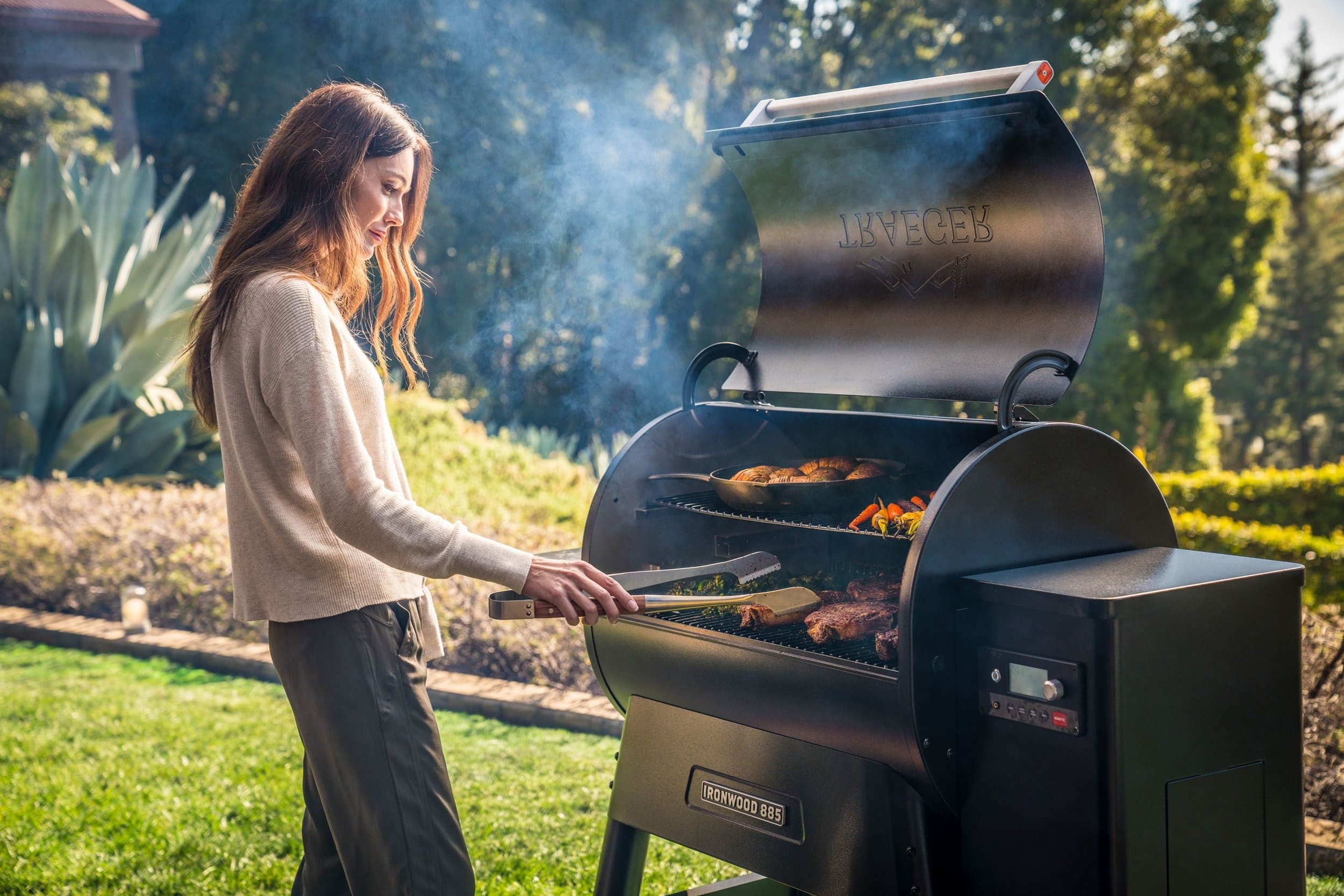 Sokoon 4 amenity Family Barbecue Space - Muwaileh Commercial, Dubai - by Arada