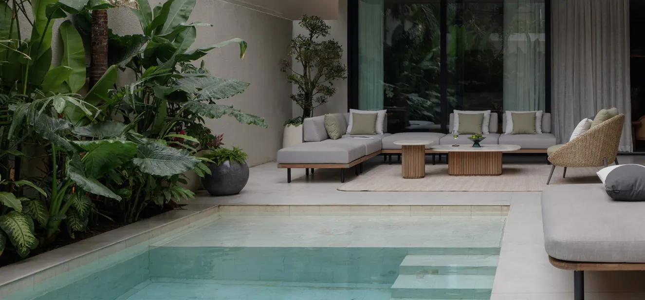 The Bank by OXO amenity Swimming Pool - Bali, Dubai - by Nestate Spaces Indonesia