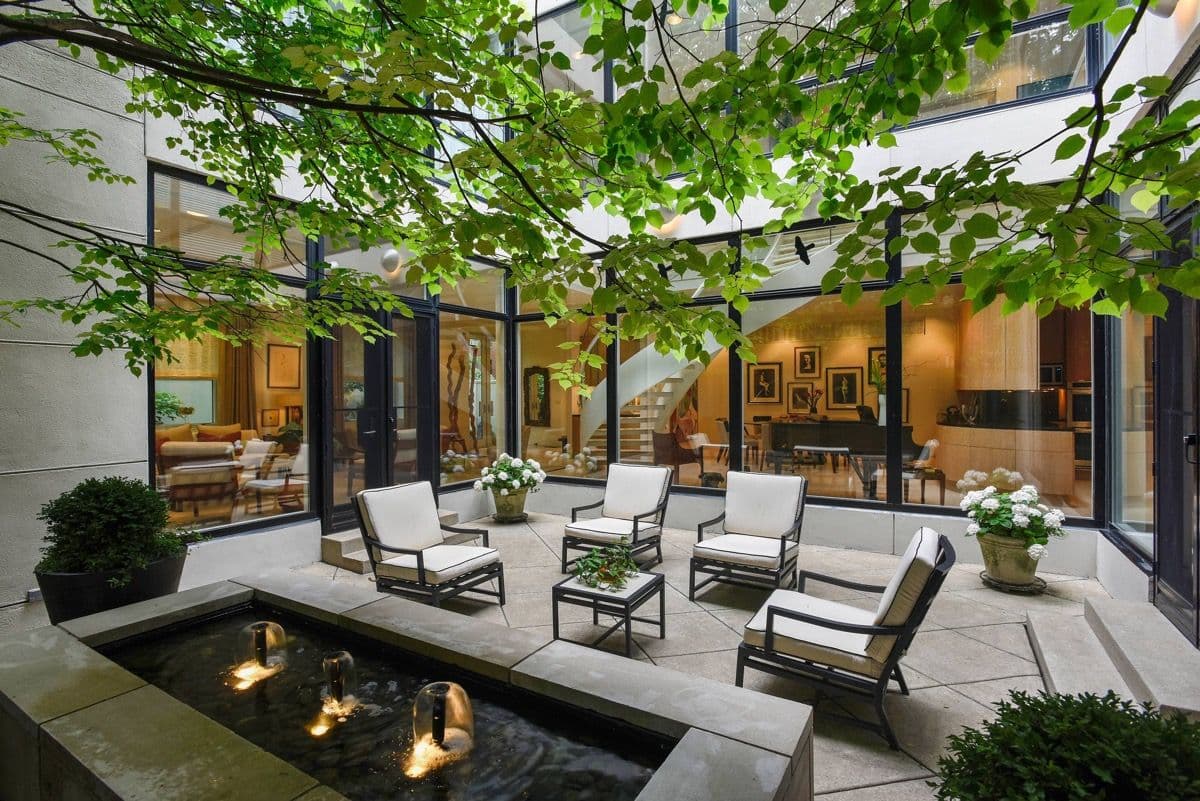 Vera Residences amenity Outdoor Courtyard in Business Bay, Dubai, by DAMAC