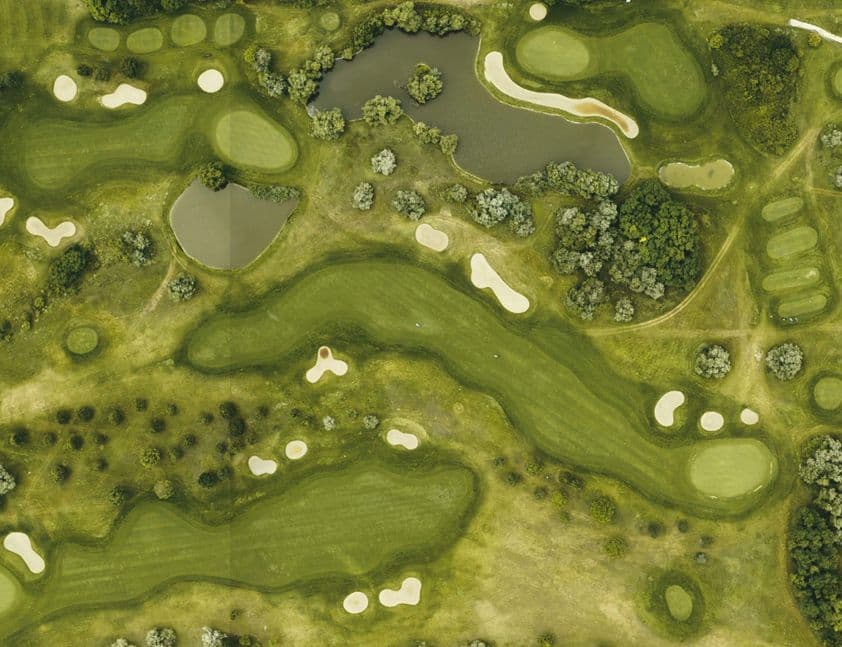 Yachtside Marina Residences amenity Access To The Golf Course - Siniya Island, Dubai - by Sobha